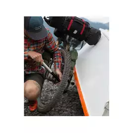 Pompka ręczna BLACKBURN MAMMOTH 2 STAGE ANYVALVE HP HV 120psi srebrna (NEW)