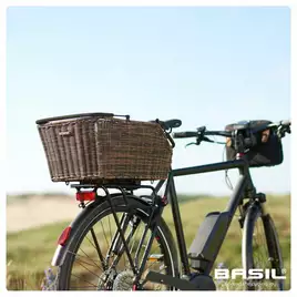 Kosz na tylny bagażnik BASIL CENTO RATTAN LOOK MULTI, MULTI System, (bez wspornika) wodoodporny nature brown (NEW 2024)