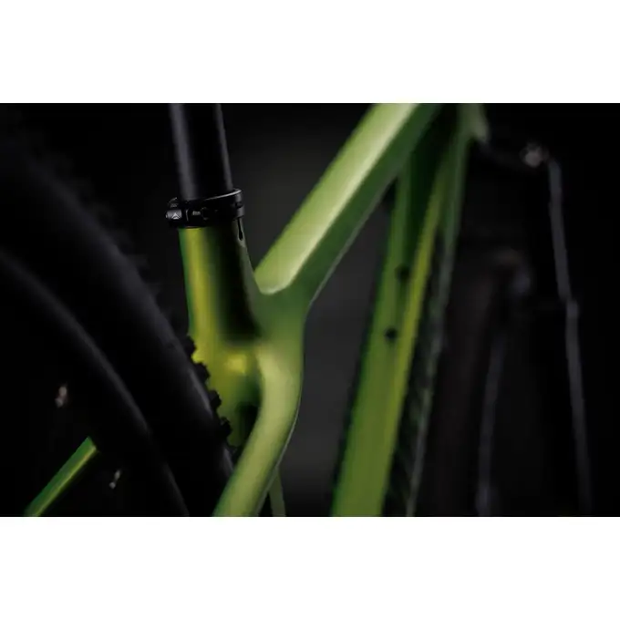 Zbliżenie tylnego trójkąta Flex Stay w Merida Big.Nine 3000 2025